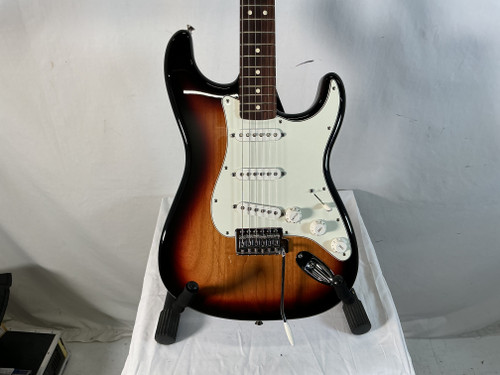 Vist Large View of Product Image Which is Used Fender STANDARD STRATOCASTER MIM S Type Electric Guitar Sunburst 6-String