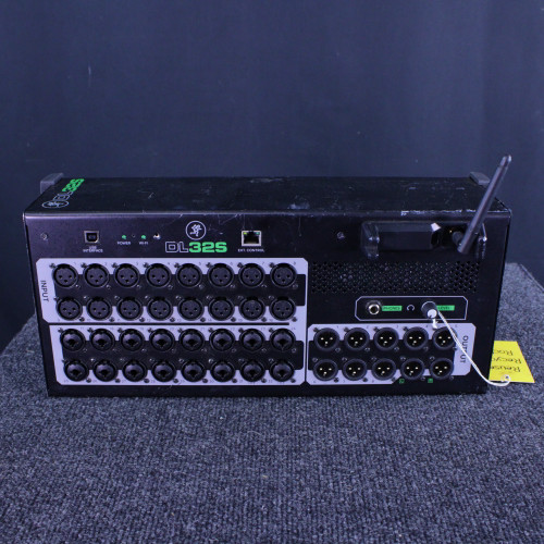 Vist Large View of Product Image Which is Used Mackie DL32S 32-CH MIXER WIRELESS DIGITAL LIVE Compact Mixer