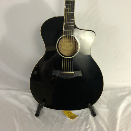 Vist Large View of Product Image Which is Used Taylor DDX Laminate Top Acoustic Guitar Black