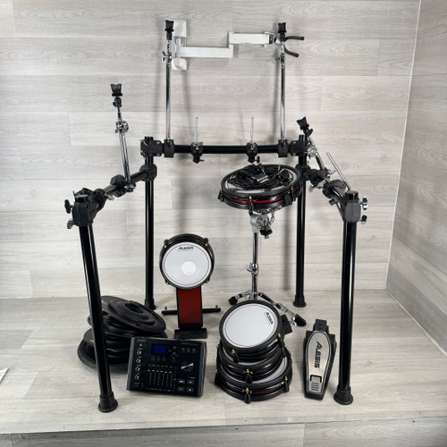 Vist Large View of Product Image Which is Used Alesis Drums Crimson III - Electronic Drum Kit - Local Pickup Only
