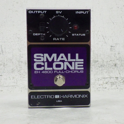 Vist Large View of Product Image Which is Used Electro Harmonix Small Clone EH 4600 Chorus Pedal