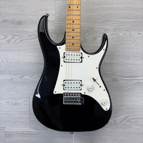 Vist Large View of Product Image Which is Used Ibanez RX-20 Super S Electric Guitar Black 6-String