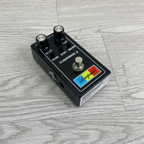Vist Large View of Product Image Which is Used Lovepedal ECHOPHONIC JR Echo Pedal