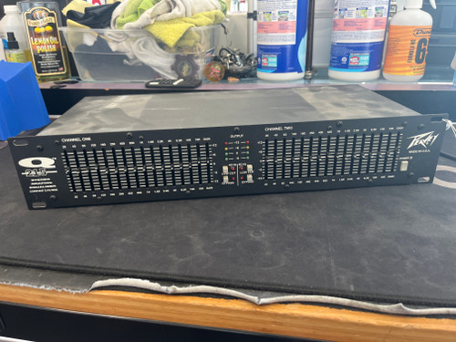 Vist Large View of Product Image Which is Used Peavey Q215 Equalizer