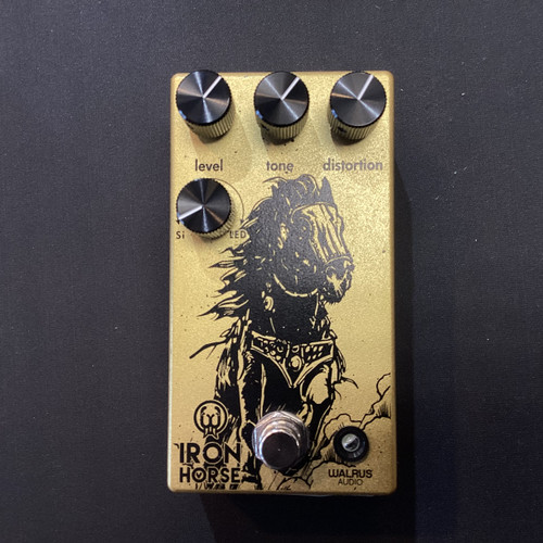 Used Walrus Audio IRON HORSE V3 Distortion Pedal 40111-S000189750 Vist Large View of Product Image Which is Used Walrus Audio IRON HORSE V3 Distortion Pedal