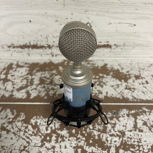 Vist Large View of Product Image Which is Used - Blue BLUEBIRD W/SHOCKMOUNT Condenser Microphone - Local Pick Up Only