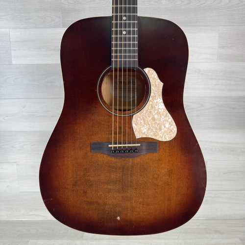 Vist Large View of Product Image Which is Used Simon and Patrick Songsmith Acoustic Guitar - Semi Gloss Varnish Burst Finish