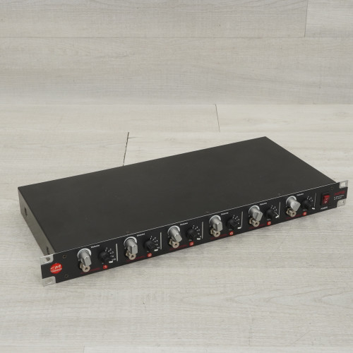 Vist Large View of Product Image Which is Used SM Pro Audio HP6