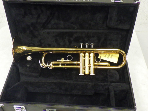 Vist Large View of Product Image Which is Used Yamaha YTR2330 Trumpet