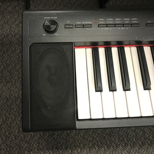 Vist Large View of Product Image Which is Used Yamaha NP-32 76-Key Keyboard 76-key