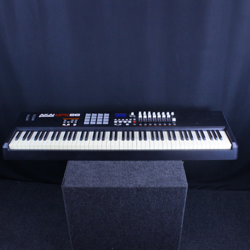 Vist Large View of Product Image Which is Used Akai MPK 88 MIDI CONTROLLER W/BAG 88-Key Controller 88-key
