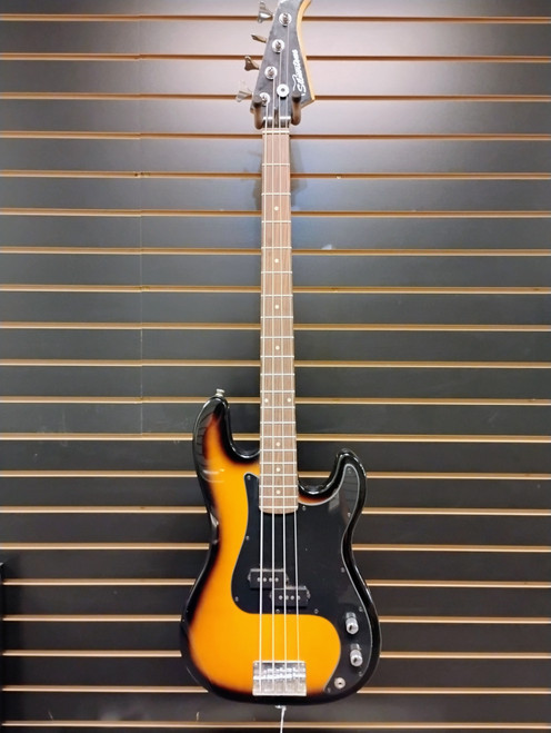 Vist Large View of Product Image Which is Used Silvertone SSLB-11 P BASS Bass Guitar Sunburst 4-String