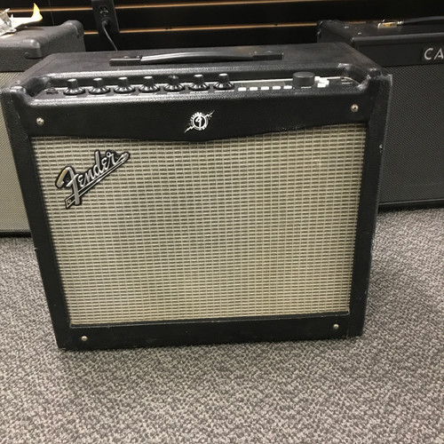 Vist Large View of Product Image Which is Used Fender MUSTANG III 1 x 12 Solid State Amplifier 1 x 12