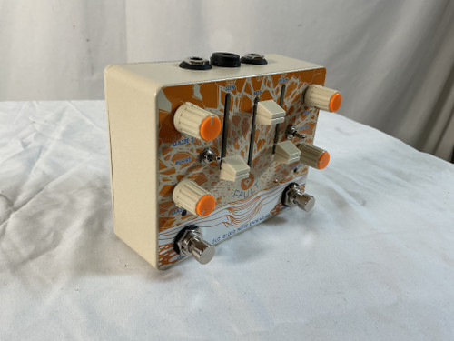 Vist Large View of Product Image Which is Used OLD BLOOD NOISE FAULT OVERDRIVE Overdrive Pedal