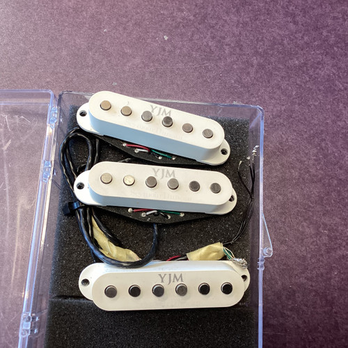 Vist Large View of Product Image Which is Used Seymour Duncan STK-S10S YJM FURY Guitar Pickup