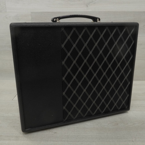 Vist Large View of Product Image Which is Used Vox VT40X 1 x 10 Guitar Speaker Cabinet