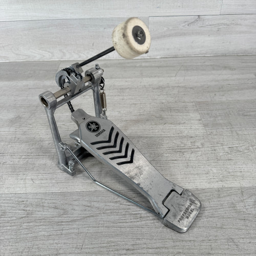 Vist Large View of Product Image Which is Used Yamaha Single Bass Drum Pedal