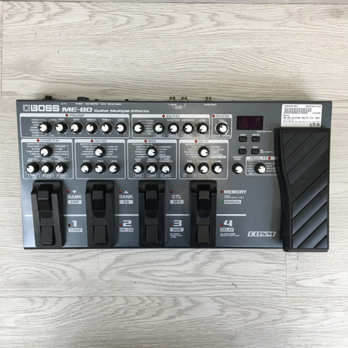 Vist Large View of Product Image Which is Used Boss ME-80 GUITAR MULTI FX -BATTERY- Floorboard Effect