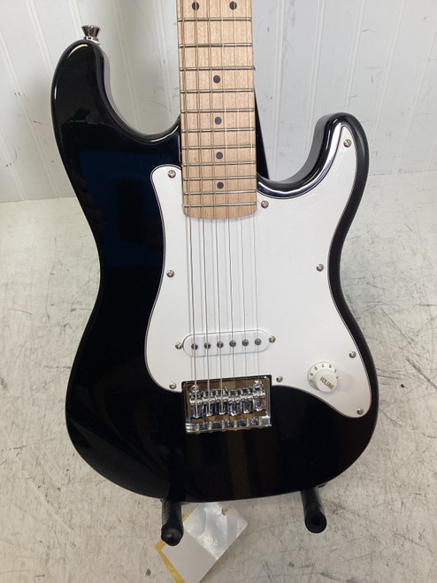 Vist Large View of Product Image Which is Used ROCKWOOD W//AMP/GIG S Type Electric Guitar Black 6-String