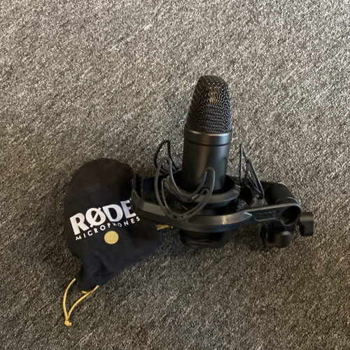 Vist Large View of Product Image Which is Used Rode NT-1 W/SMR Condenser Microphone