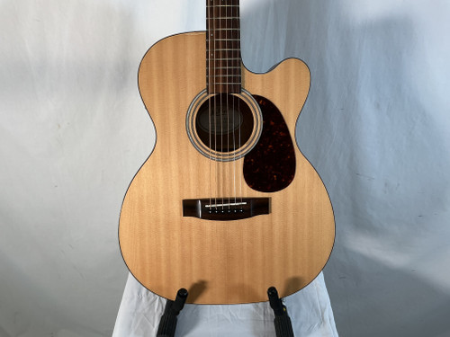 Vist Large View of Product Image Which is Used Mitchell T313CE/N Solid Top Acoustic Guitar Natural