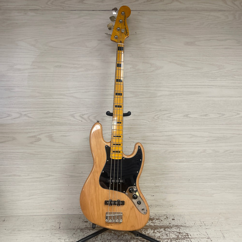 Vist Large View of Product Image Which is Used - Squier CLASSIC VIBE 70S JAZZ BASS Guitar