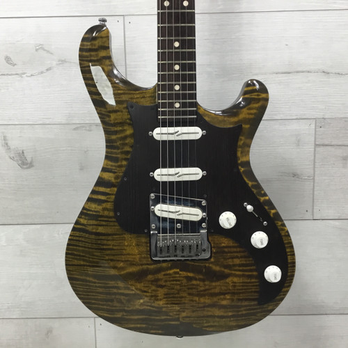Vist Large View of Product Image Which is Used Knaggs Severn Trem SSS Sunflower Double Cut Electric Guitar