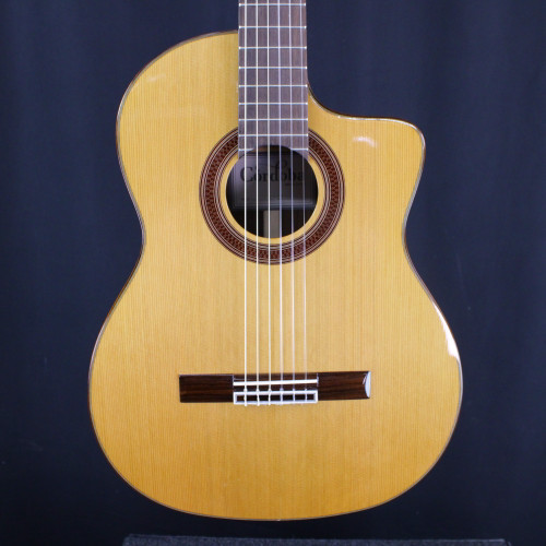 Vist Large View of Product Image Which is Used Cordoba C7-CE AS-IS Solid Top Acoustic Guitar Natural