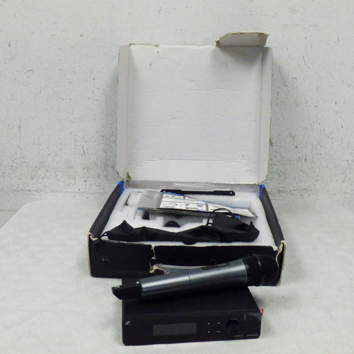 Vist Large View of Product Image Which is Used Sennheiser XS Wireless 2 Handheld Setup