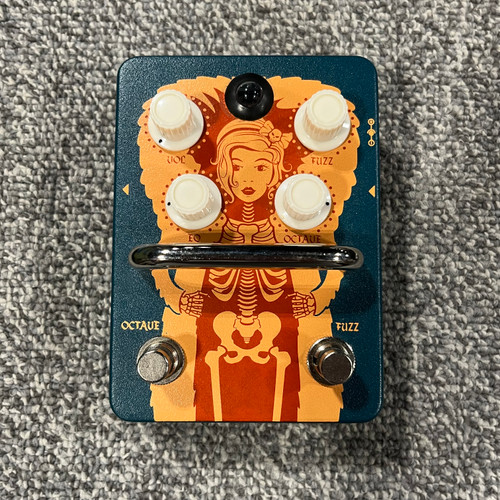 Vist Large View of Product Image Which is Used ORANGE FUR COAT FUZZ Guitar Pedal