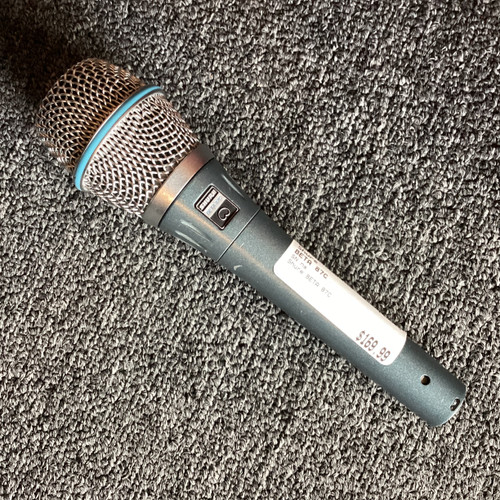 Vist Large View of Product Image Which is Used Shure BETA 87C Condenser Microphone
