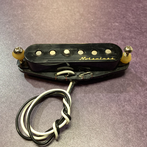 Vist Large View of Product Image Which is Used Fender NOISELESS MIDDLE PICKUP Guitar Pickup