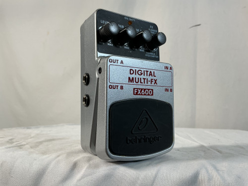 Vist Large View of Product Image Which is Used Behringer FX600 DIGITAL MULTI-FX Multi-FX Pedal