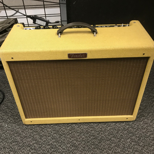 Vist Large View of Product Image Which is Used Fender BLUES JUNIOR LTD TWEED 1 x 12 Tube Combo Amplifier 1 x 12