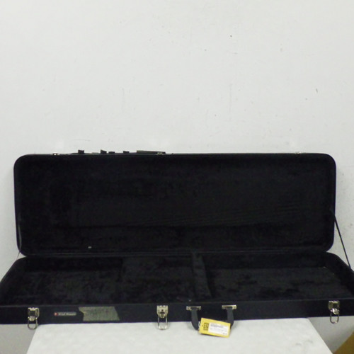 Vist Large View of Product Image Which is Used Used Bass Guitar Hard Case Guitar Case