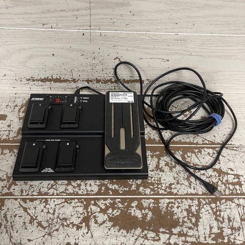 Vist Large View of Product Image Which is Used - Line 6 FBV EXPRESS W/ CABLE Floorboard