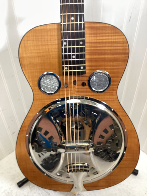 Vist Large View of Product Image Which is Used Dobro HOUND DOG DELUXE Solid Top Acoustic Guitar Natural