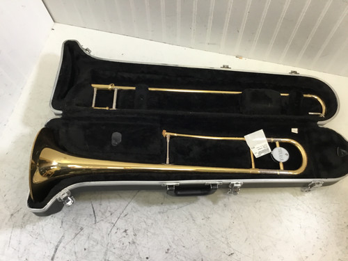 Used Yamaha YSL-354 TROMBONE Trombone 40107-S000154844 Vist Large View of Product Image Which is Used Yamaha YSL-354 TROMBONE Trombone