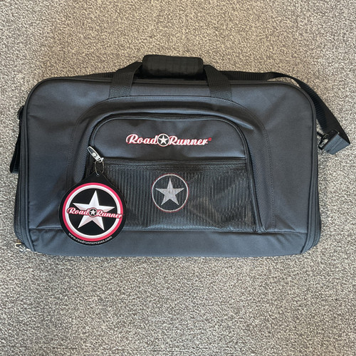 Vist Large View of Product Image Which is Used ROAD RUNNER CRZR-PB1 PEDAL BOARD BAG