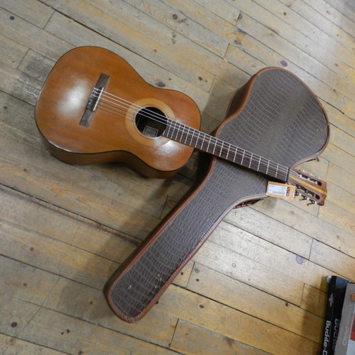 Vist Large View of Product Image Which is Used Gibson C O CLASSIC Vintage Solid Top Acoustic Guitar Natural