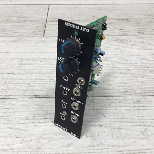 Vist Large View of Product Image Which is Used Blacet 2430 Micro LFO Frac Modular Synthesizer Rackmount