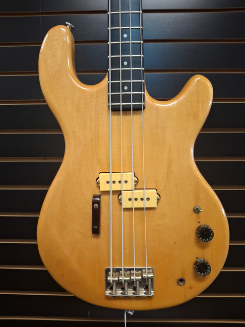 Vist Large View of Product Image Which is Used Kramer DMZ 4000 Vintage Bass Guitar Natural 4-String