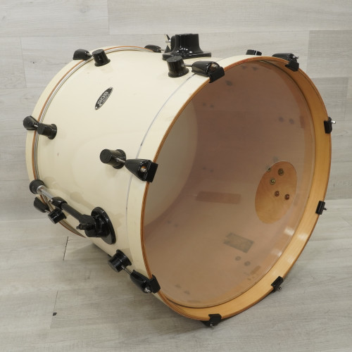 Vist Large View of Product Image Which is Used PDP 22x18 805 Kick Drum White