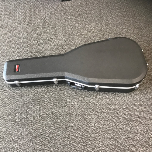 Vist Large View of Product Image Which is Used Gator ACOUSTIC HARDCASE Guitar Case