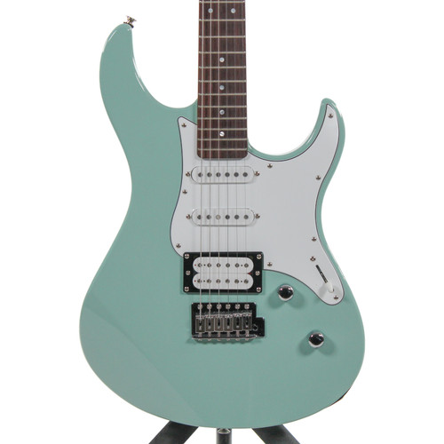 Vist Large View of Product Image Which is Used Yamaha PAC112V SONIC BLUE S Type Electric Guitar Blue 6-String