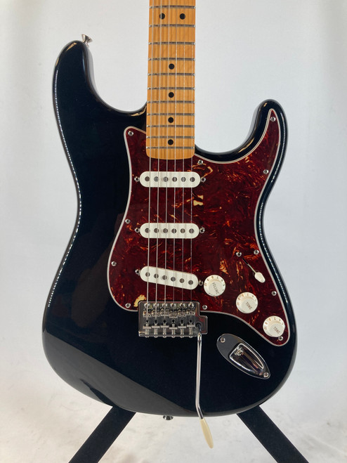 Vist Large View of Product Image Which is Used Fender 2008 Deluxe Roadhouse Stratocaster