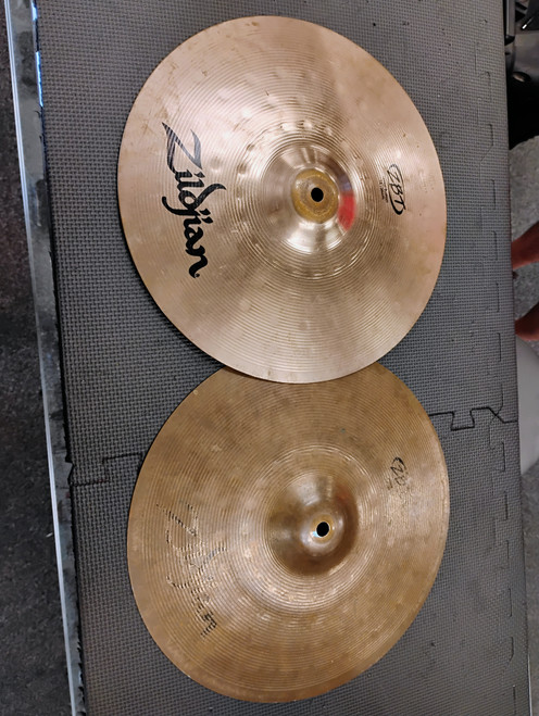 Vist Large View of Product Image Which is Used Zildjian 14 INCH ZBT HI HATS Hi Hat Cymbals 14"