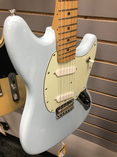 Vist Large View of Product Image Which is Used Fender MUSTANG MIM 75TH ANNIVERSARY Offset Double Cutaway Electric Guitar Blue 6-String