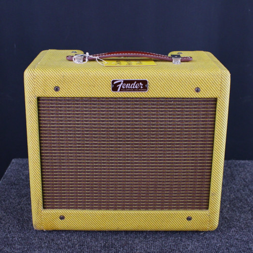 Vist Large View of Product Image Which is Used Fender 57 TWEED CHAMP GUITAR AMP 1 x 8 Tube Combo Amplifier 1 x 8