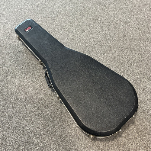 Vist Large View of Product Image Which is Used GATOR ACOUSTIC GUITAR HARD CASE